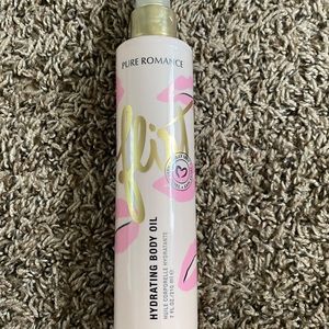 Flirt! Hydrating Body Oil